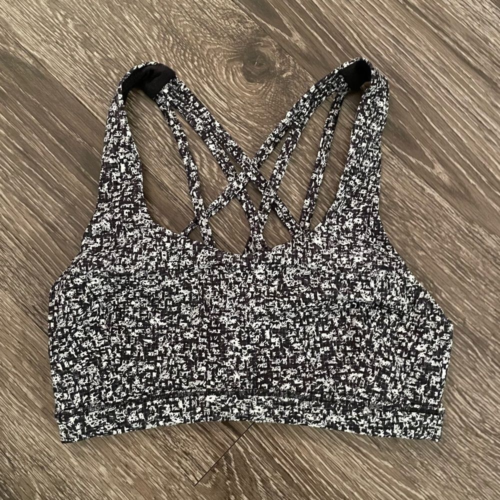 lululemon free to be serene bra